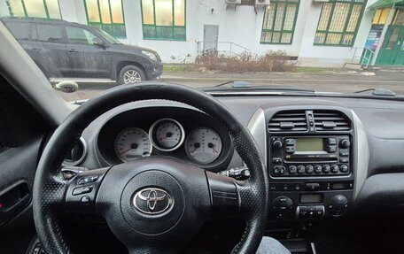 Toyota RAV4, 2005 год, 730 000 рублей, 3 фотография