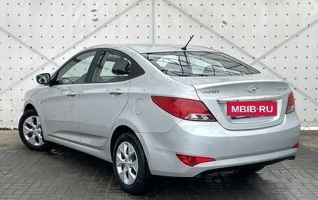 Hyundai Solaris II рестайлинг, 2015 год, 960 000 рублей, 5 фотография