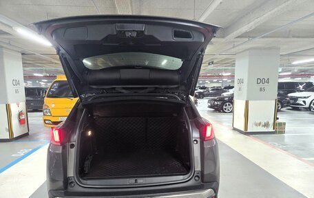 Peugeot 3008 II, 2022 год, 2 090 000 рублей, 6 фотография