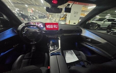 Peugeot 3008 II, 2022 год, 2 090 000 рублей, 10 фотография