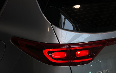 KIA Sportage IV рестайлинг, 2020 год, 2 165 000 рублей, 10 фотография