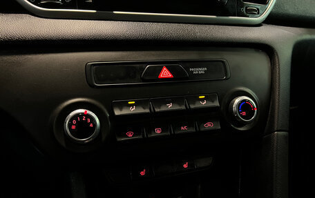 KIA Sportage IV рестайлинг, 2020 год, 2 165 000 рублей, 15 фотография