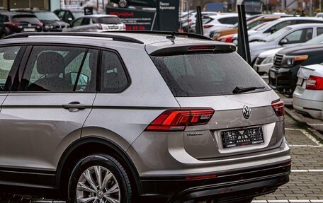 Volkswagen Tiguan II, 2019 год, 2 145 000 рублей, 10 фотография