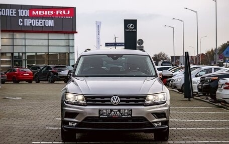 Volkswagen Tiguan II, 2019 год, 2 145 000 рублей, 2 фотография