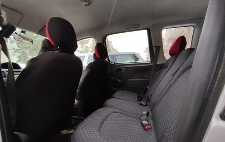 Toyota FunCargo, 2005 год, 450 000 рублей, 7 фотография