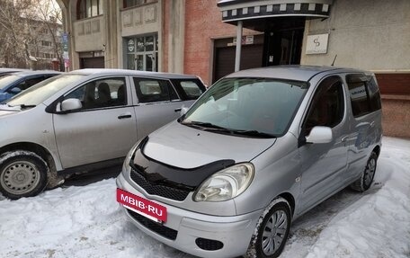 Toyota FunCargo, 2005 год, 450 000 рублей, 12 фотография