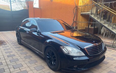 Mercedes-Benz S-Класс, 2005 год, 690 000 рублей, 2 фотография