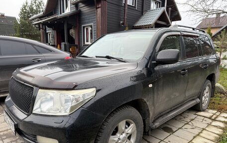 Toyota Land Cruiser 200, 2010 год, 3 000 000 рублей, 3 фотография