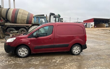 Peugeot Partner II рестайлинг 2, 2010 год, 1 150 000 рублей, 4 фотография