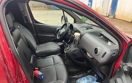 Peugeot Partner II рестайлинг 2, 2010 год, 1 150 000 рублей, 13 фотография