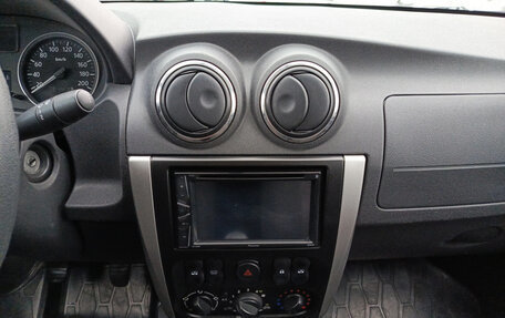 Nissan Almera, 2018 год, 750 000 рублей, 19 фотография