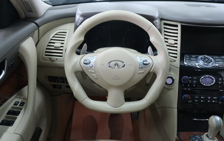 Infiniti FX II, 2011 год, 1 749 000 рублей, 16 фотография