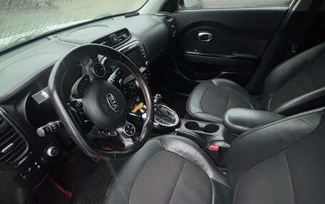 KIA Soul II рестайлинг, 2016 год, 900 000 рублей, 6 фотография