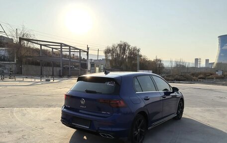 Volkswagen Golf VIII, 2022 год, 2 190 000 рублей, 2 фотография