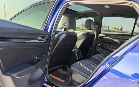 Volkswagen Golf VIII, 2022 год, 2 190 000 рублей, 9 фотография