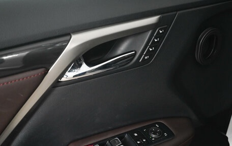 Lexus RX IV рестайлинг, 2017 год, 3 600 000 рублей, 15 фотография