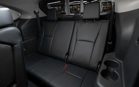 Toyota Highlander, 2025 год, 5 850 000 рублей, 16 фотография