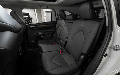 Toyota Highlander, 2025 год, 5 850 000 рублей, 14 фотография