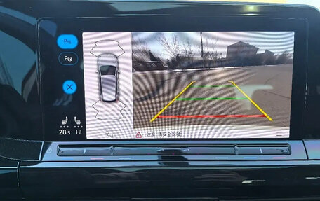 Volkswagen Golf VIII, 2023 год, 2 490 000 рублей, 12 фотография