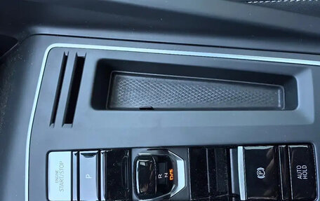 Volkswagen Golf VIII, 2023 год, 2 490 000 рублей, 13 фотография