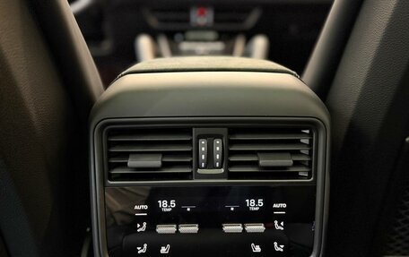 Porsche Cayenne III, 2025 год, 25 900 000 рублей, 17 фотография