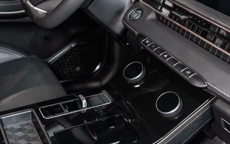 CheryExeed LX, 2024 год, 3 520 000 рублей, 24 фотография