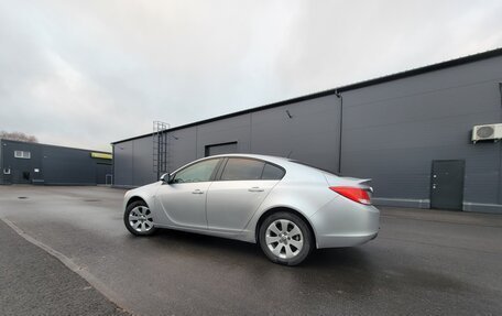 Opel Insignia II рестайлинг, 2010 год, 850 000 рублей, 4 фотография