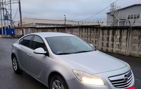 Opel Insignia II рестайлинг, 2010 год, 850 000 рублей, 15 фотография