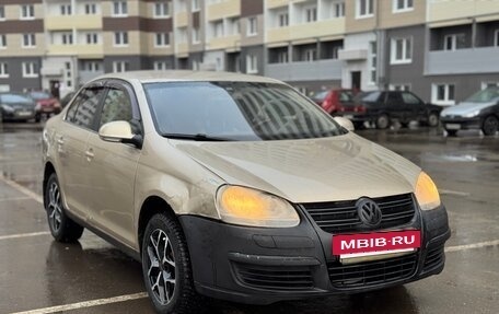 Volkswagen Jetta VI, 2007 год, 285 000 рублей, 2 фотография
