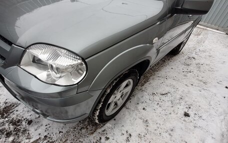 Chevrolet Niva I рестайлинг, 2013 год, 460 000 рублей, 3 фотография