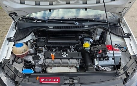 Volkswagen Polo VI (EU Market), 2012 год, 700 000 рублей, 9 фотография