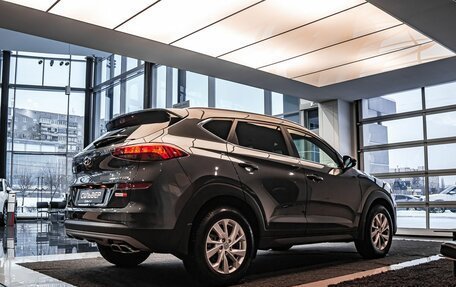 Hyundai Tucson III, 2019 год, 2 800 000 рублей, 2 фотография