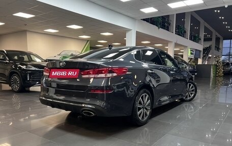 KIA Optima IV, 2018 год, 1 895 000 рублей, 2 фотография
