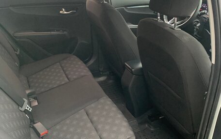 KIA Rio IV, 2018 год, 1 350 000 рублей, 18 фотография