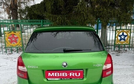 Skoda Fabia II, 2013 год, 900 000 рублей, 7 фотография