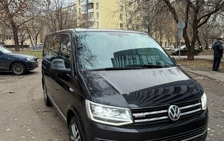 Volkswagen Multivan T6 рестайлинг, 2015 год, 3 150 000 рублей, 3 фотография