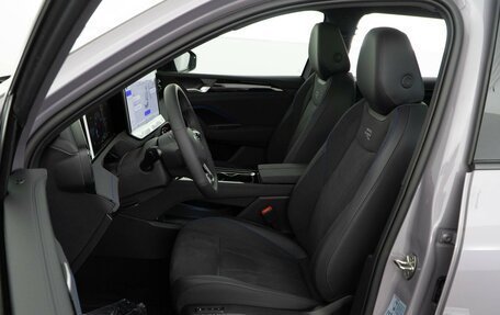 Volkswagen Tiguan, 2025 год, 5 098 434 рублей, 10 фотография