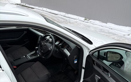 Volkswagen Passat B8 рестайлинг, 2015 год, 1 750 000 рублей, 9 фотография