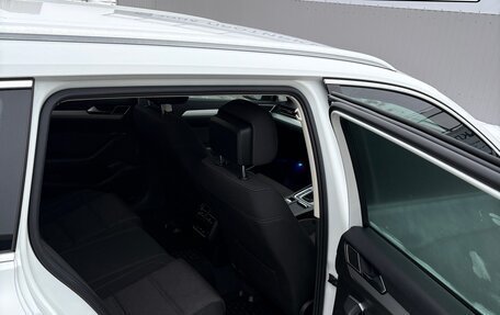 Volkswagen Passat B8 рестайлинг, 2015 год, 1 750 000 рублей, 10 фотография