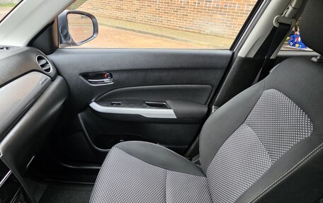 Suzuki Vitara II рестайлинг, 2015 год, 1 350 000 рублей, 30 фотография