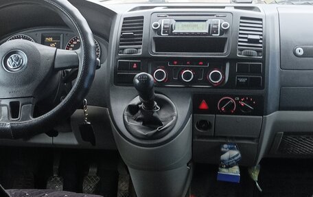 Volkswagen Transporter T5 рестайлинг, 2010 год, 1 550 000 рублей, 10 фотография