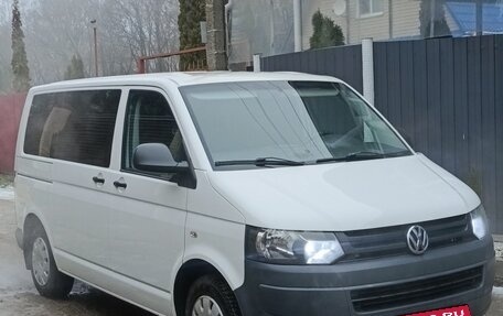 Volkswagen Transporter T5 рестайлинг, 2010 год, 1 550 000 рублей, 3 фотография