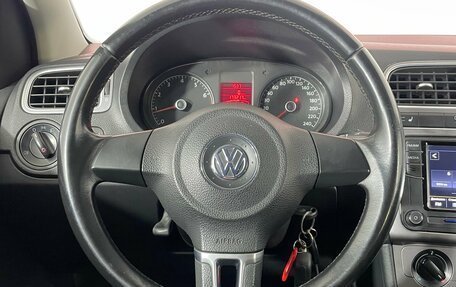 Volkswagen Polo VI (EU Market), 2011 год, 653 000 рублей, 11 фотография