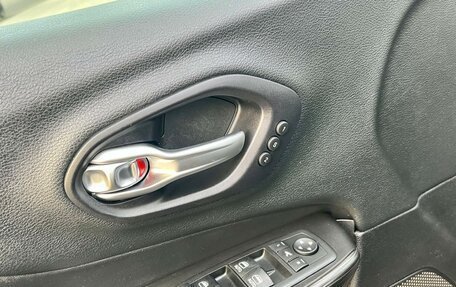 Jeep Cherokee, 2014 год, 1 995 000 рублей, 13 фотография