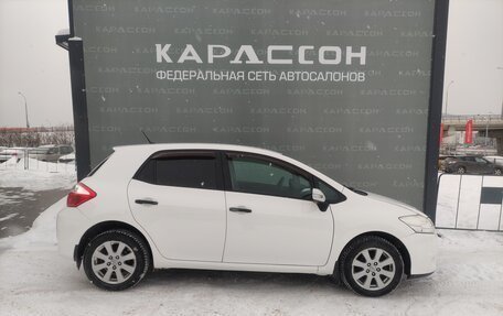 Toyota Auris II, 2011 год, 850 000 рублей, 4 фотография