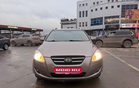 KIA cee'd I рестайлинг, 2009 год, 680 000 рублей, 13 фотография