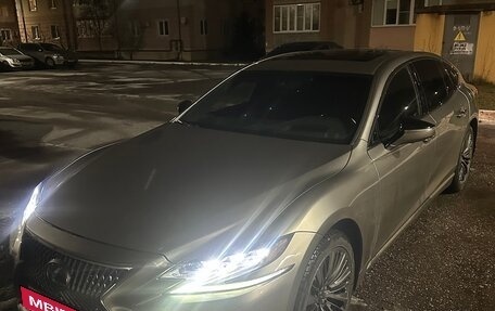 Lexus LS IV, 2018 год, 3 900 000 рублей, 4 фотография