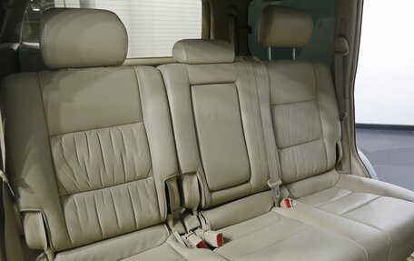 Toyota Land Cruiser 100 рестайлинг 2, 2004 год, 2 195 000 рублей, 11 фотография