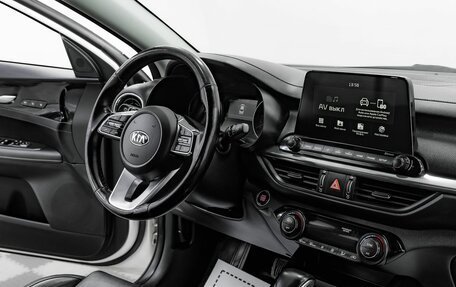 KIA Cerato IV, 2021 год, 1 785 000 рублей, 14 фотография