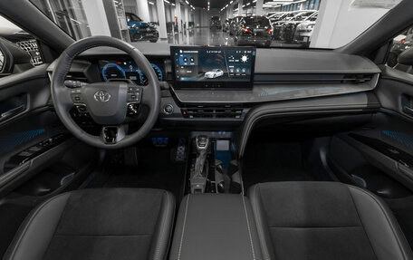 Toyota Camry, 2025 год, 4 700 000 рублей, 8 фотография